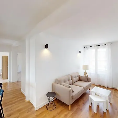 Apartment 3 Coty